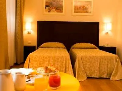 Otel Terme Monticelli Terme